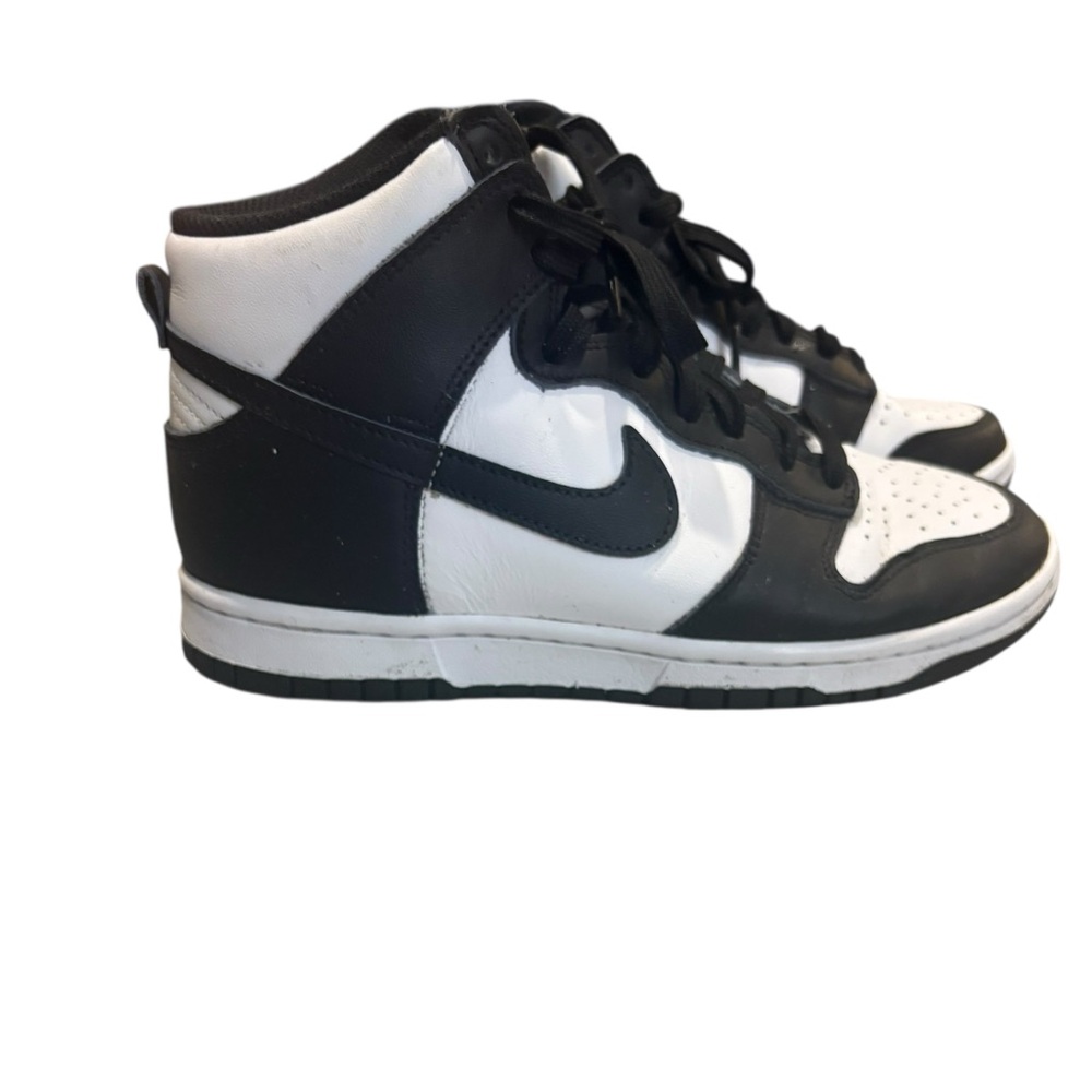 Nike Dunk High Retro black & white, size 7